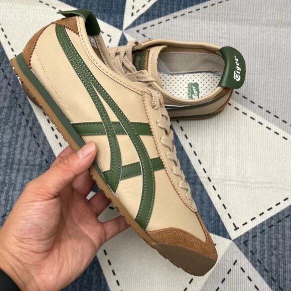 Onitsuka Tiger Men's Casual Sneakers [Multiple Sizes] - Picture 7 of 8